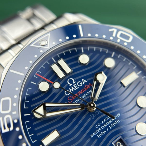 Custom Omega Seamaster Diver 300M Co-Axial Master Blue Dial - Swiss Omega30 - Image 4