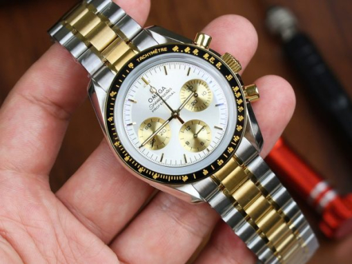 Custom Omega SpeedMaster MoonWatch Chronogarph Demi Gold - Swiss Omega15 - Image 2