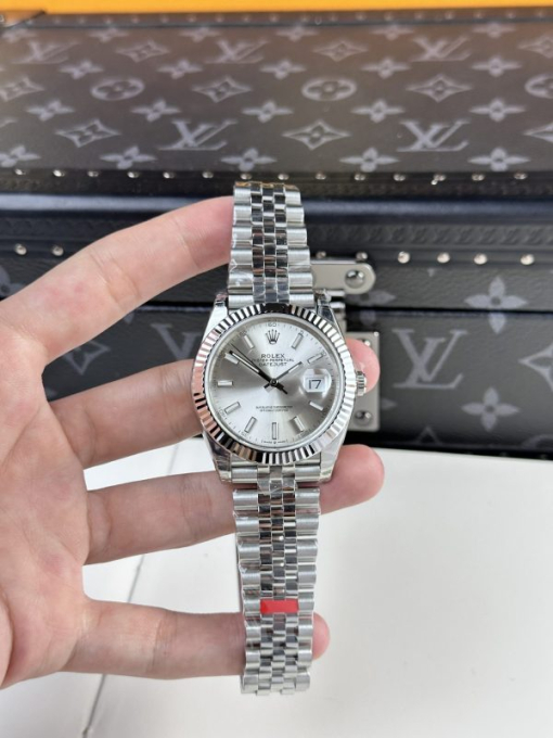 Custom Rolex DateJust 126334 Silver Dial - Swiss 62 - Image 2