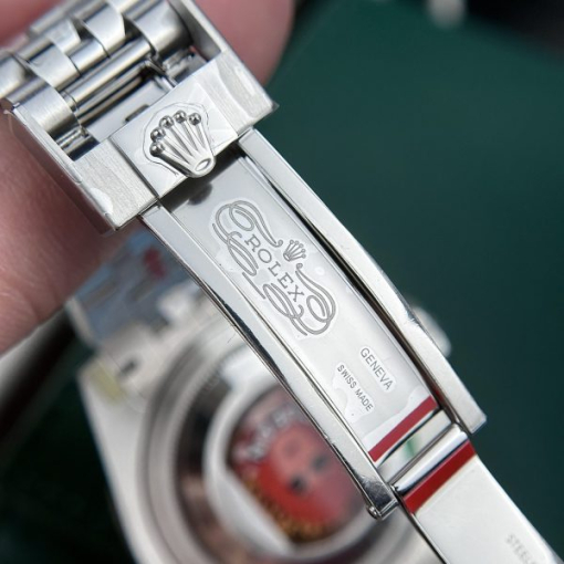 Custom Rolex GMT-Master Black Dial - Swiss 122 - Image 9