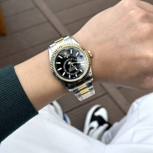 Custom Rolex Sky Dweller 326933 Demi Gold - Swiss 39 - Image 4