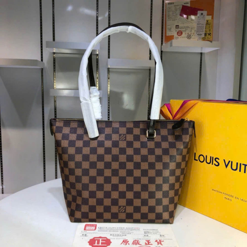 Custom Louis Vuitton Neverfull BB - Image 7