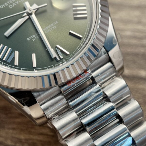 Custom Rolex Day-Date 228236 Green Dial with Roman Numerals.- Swiss 181 - Image 8