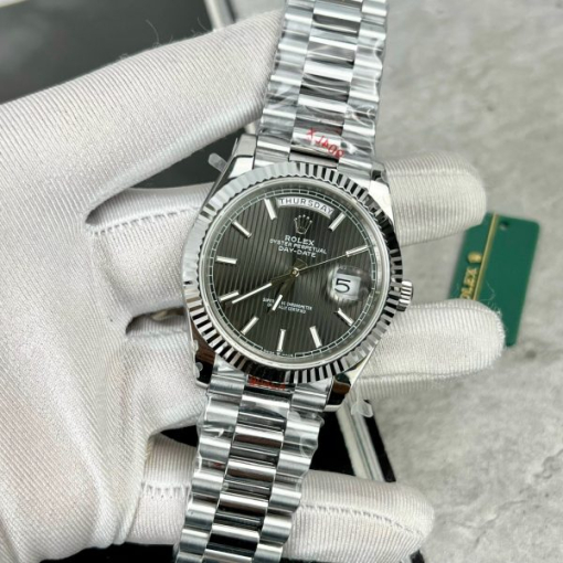 Custom Rolex Day-Date 228236 with luminous hour markers on a black dial- Swiss 173 - Image 2