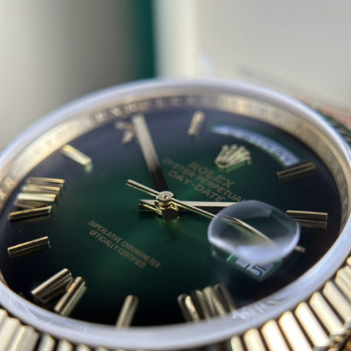 Custom Rolex Day-Date 228238-0069 Green Ombre Dial - Swiss 164 - Image 8