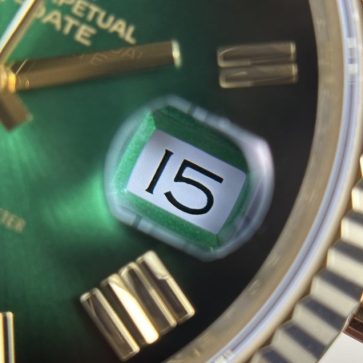 Custom Rolex Day-Date 228238-0069 Green Ombre Dial - Swiss 164 - Image 7