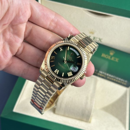 Custom Rolex Day-Date 228238-0069 Green Ombre Dial - Swiss 164