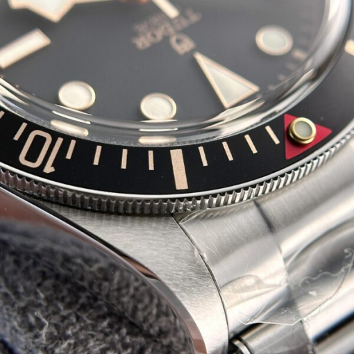 Custom Tudor Black Bay Fifty-Eight M79030N with Luminous Hour Markers - Swiss Tudor2 - Image 3