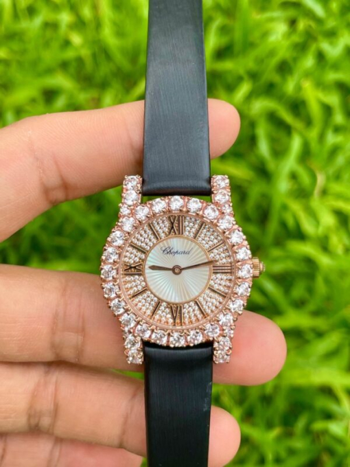 Custom Lady Chopard L’Heure Du Diamant Round - Asian Lady Watch 19 - Image 3