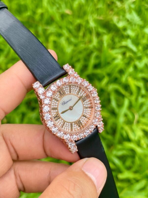 Custom Lady Chopard L’Heure Du Diamant Round - Asian Lady Watch 19 - Image 2