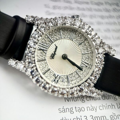 Custom Lady Chopard L’Heure Du Diamant Round - Asian Lady Watch 16 - Image 2