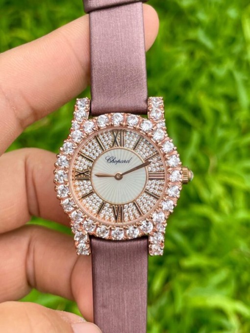 Custom Lady Chopard L’Heure Du Diamant Round - Asian Lady Watch 17