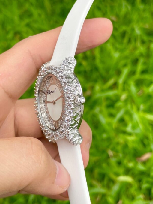 Custom Lady Chopard L’Heure Du Diamant Oval - Asian Lady Watch 12 - Image 4