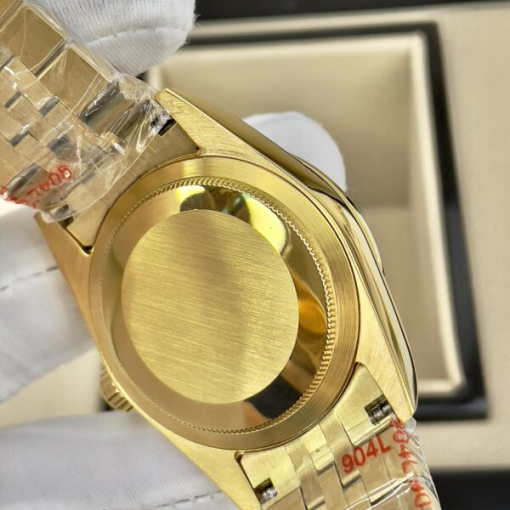 Custom Rolex DateJust Yellow Gold Champagne Dial Diamonds Bezel - Asian Rolex 93 - Image 6