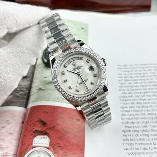 Custom Rolex Day-Date White Dial Diamonds Bezel - Asian Rolex 136