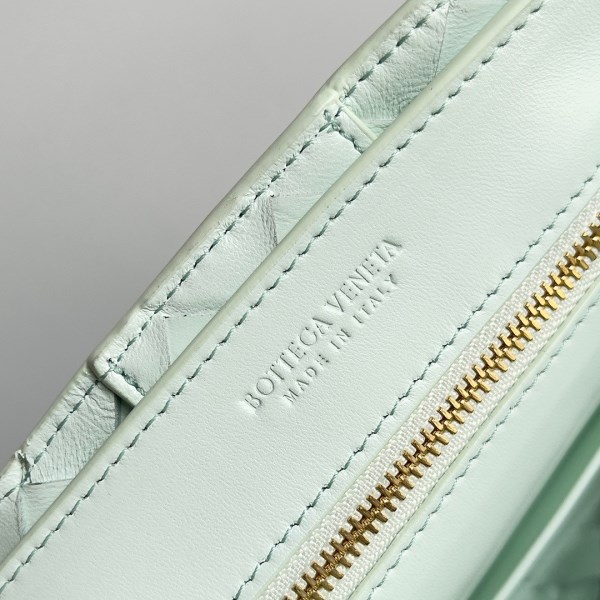 Custom Bottega Veneta Small Andiamo - Image 8