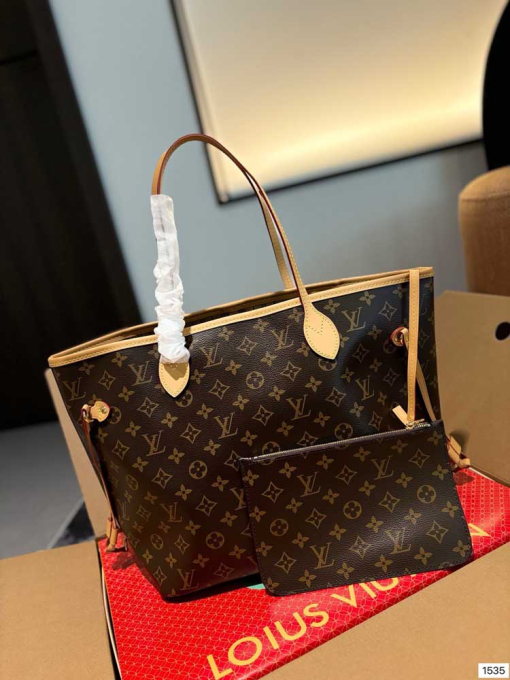 Custom Louis Vuitton Neverfull MM - Image 5