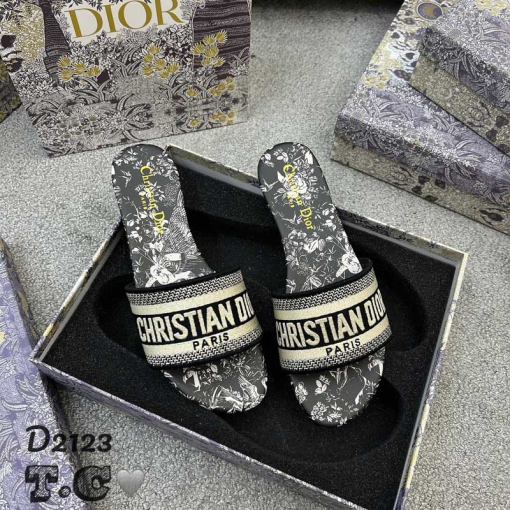 Custom Dior Embroidered Women Slides - Image 4