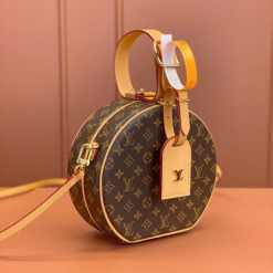 Custom Louis Vuitton Petite Boite Chapeau