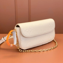 Custom Louis Vuitton Wallet on Chain Ivy