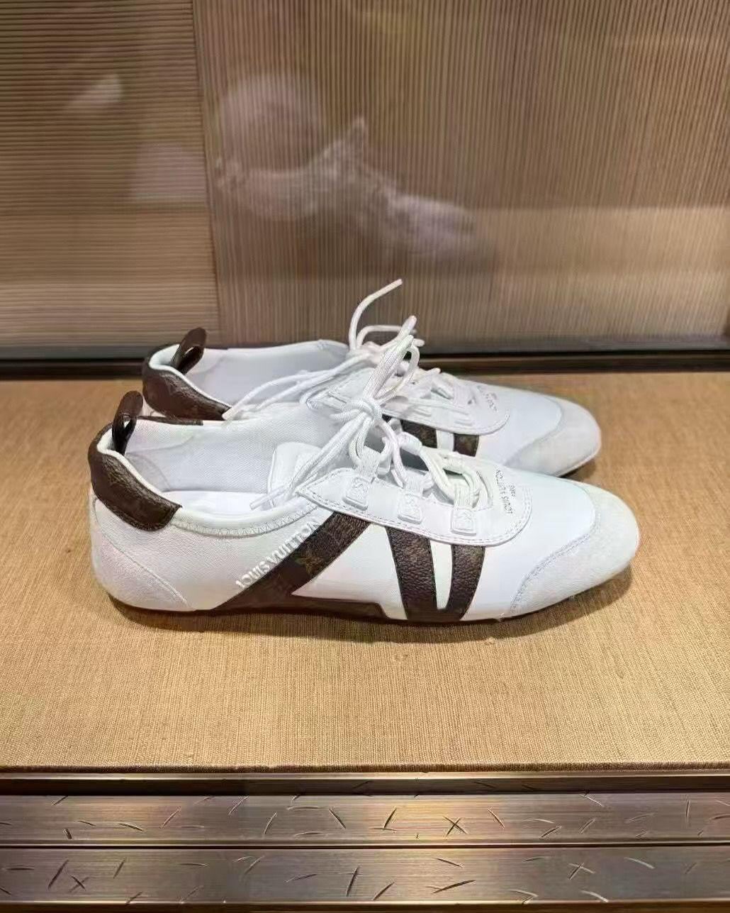 Custom Louis Vuitton Women Sneakerina Sneakers - Image 5