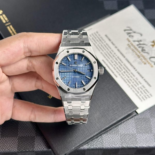 Custom Audemars Piguet Royal Oak 15450ST Blue - Swiss AP83