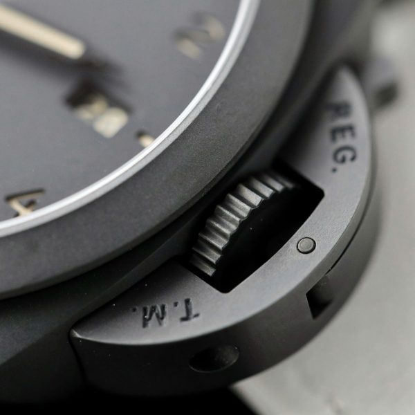 Panerai Luminor 1950 3 Day GMT Black Ceramic - Image 5