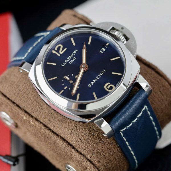 Panerai PAM688 Luminor 1950 3 Days GMT Acciaio Boutique Blue - Image 2