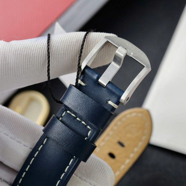 Panerai PAM688 Luminor 1950 3 Days GMT Acciaio Boutique Blue - Image 9