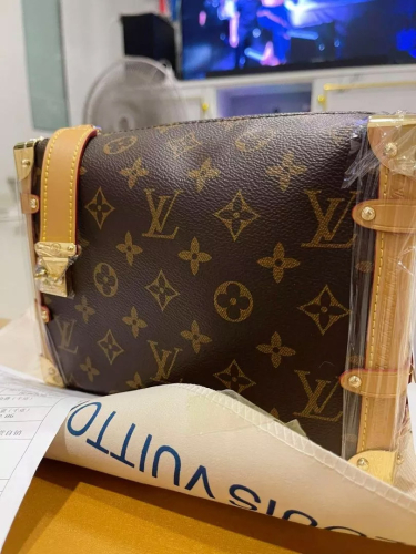 Custom Louis Vuitton Monogram Side Trunk MM photo review