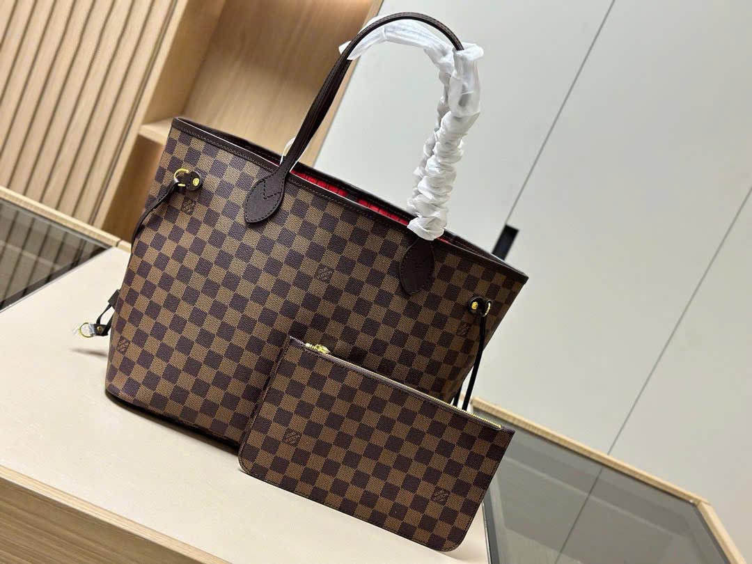 Custom Louis Vuitton Neverfull MM - Image 2