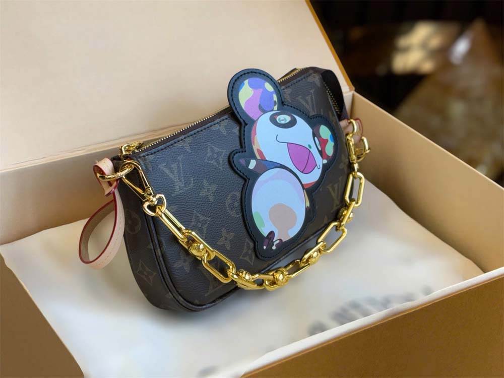 Custom Louis Vuitton Pochette Accessoires Monogram - Image 2