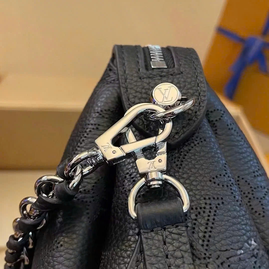 Custom Louis Vuitton Gaston Wearable Wallet - Image 7