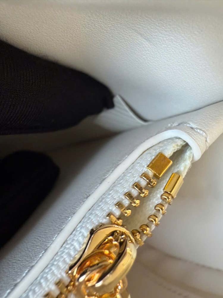 Custom Louis Vuitton Twist Slim - Image 8