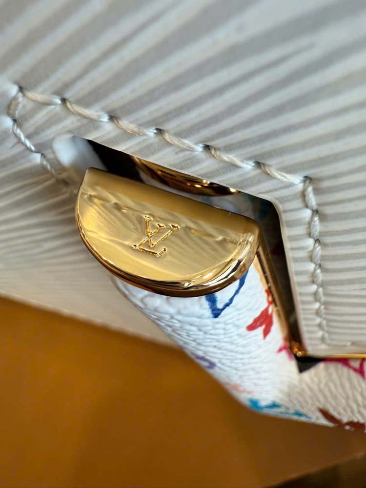 Custom Louis Vuitton Twist Slim - Image 10