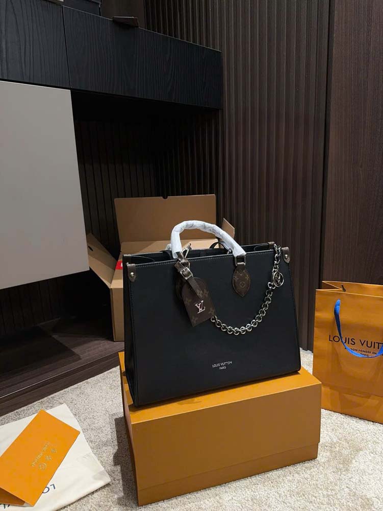 Custom Louis Vuitton OnTheGo MM