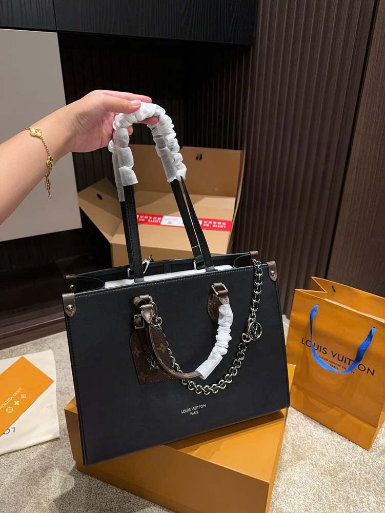 Custom Louis Vuitton OnTheGo MM - Image 8