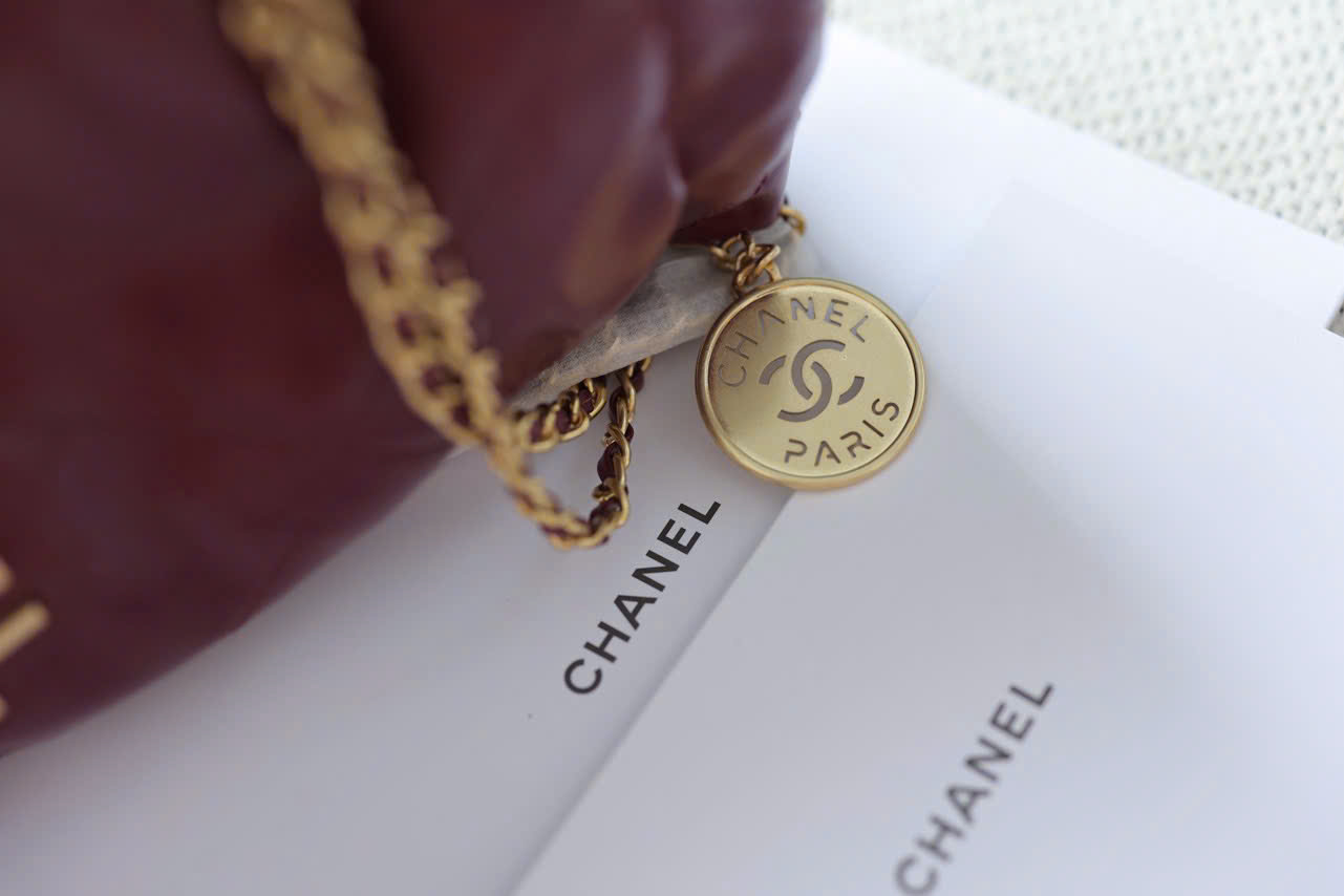 Custom Chanel 22 Mini - Image 8