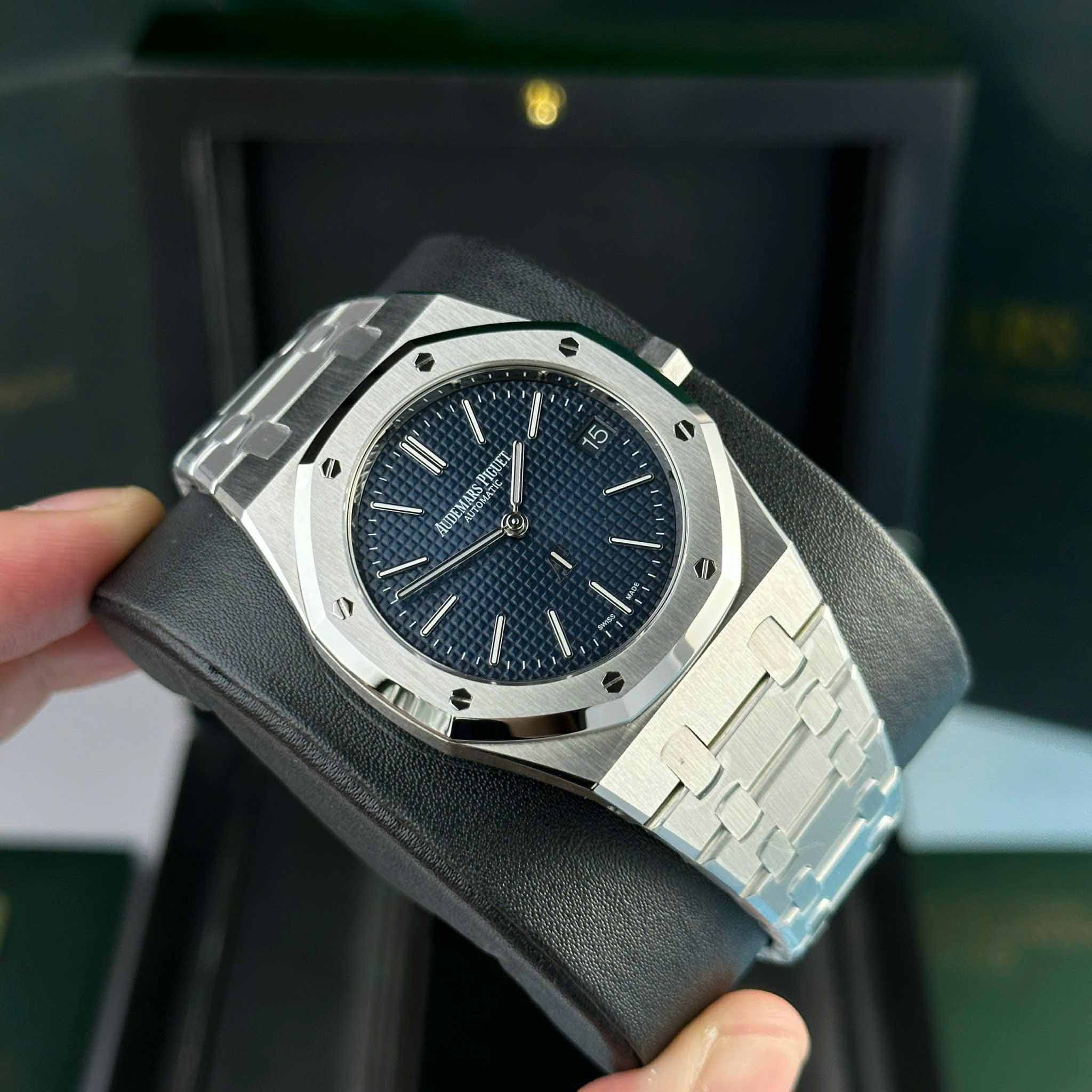 Custom Audemars Piguet Royal Oak Jumbo Extra-thin 16202 Blue - Swiss AP100 - Image 4